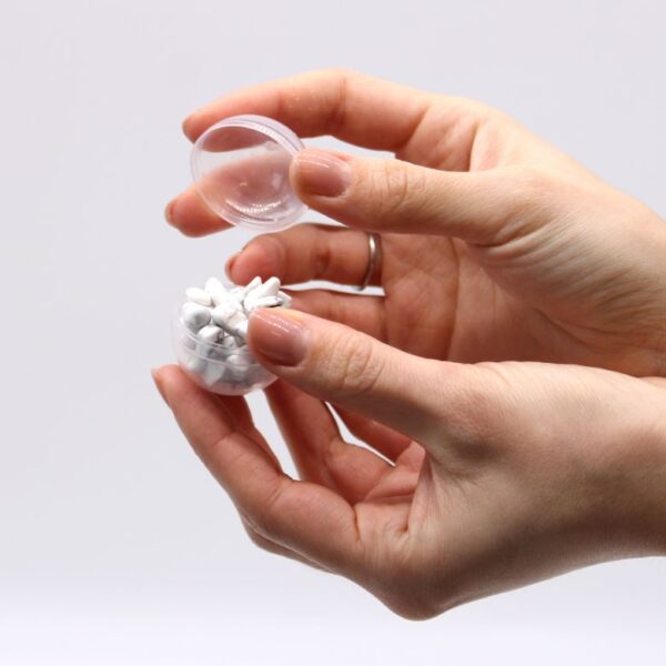White Jasper Gemstone Bracelet Bath Bomb - Image 3