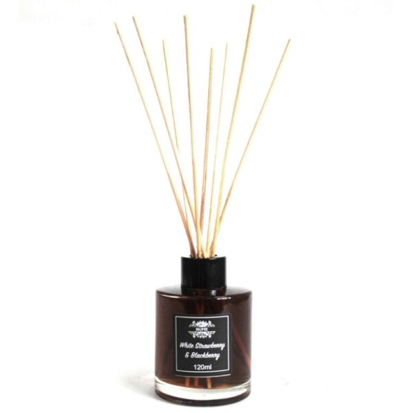 White Strawberry & Blackberry Reed Diffuser - Image 2
