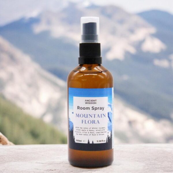 Mountain Flora Home Fresh Room Spray - Image 2